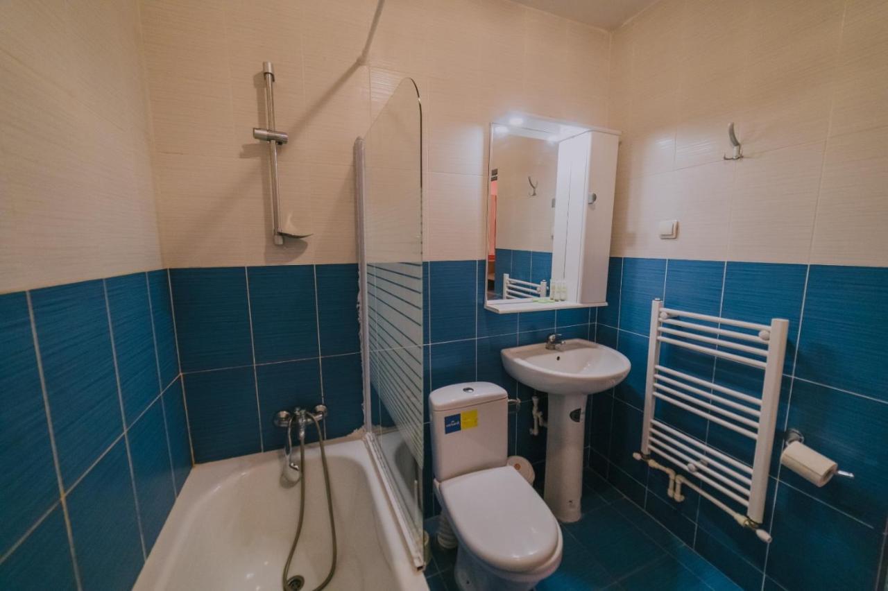 Hostel Denisa Buzau Luaran gambar