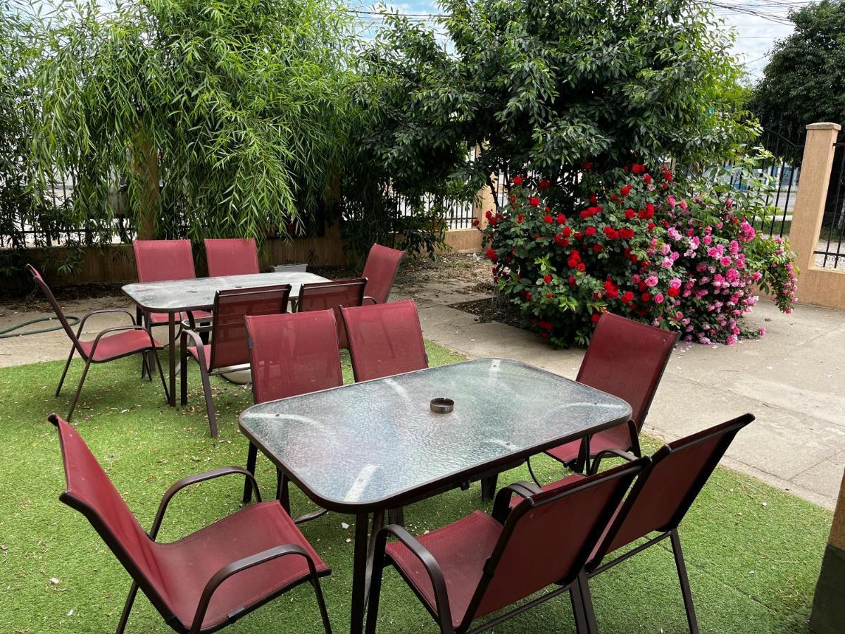 Hostel Denisa Buzau Luaran gambar
