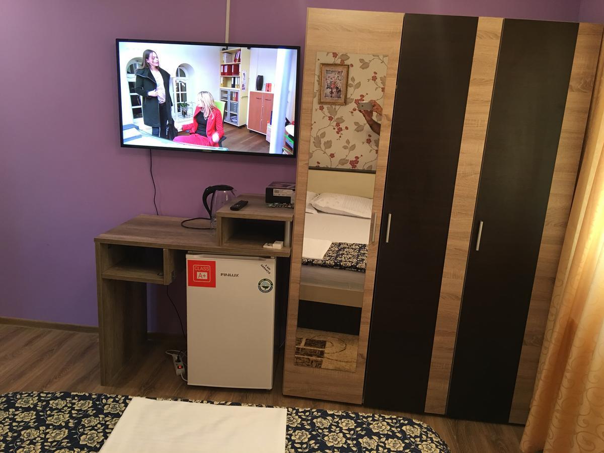 Hostel Denisa Buzau Luaran gambar